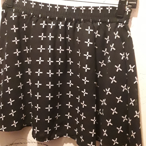 Vans Dresses & Skirts - Cross pattern mini skirt Vans Dresses & Skirts - Cross pattern mini skirt